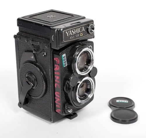 Image of YASHICA TLR 6X6 MEDIUM FORMAT CAMERAS (MAT, EM, 124, G, D, A