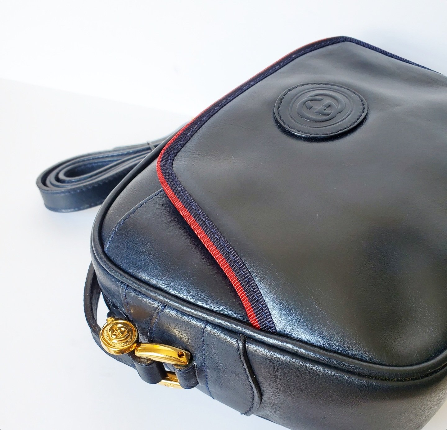 VINTAGE GUCCI FINDS — Vtg. Gucci Navy Blue Crossbody Bag.