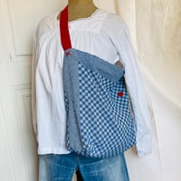 Image 2 of Big blue hand bag