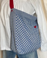 Image 3 of Big blue hand bag