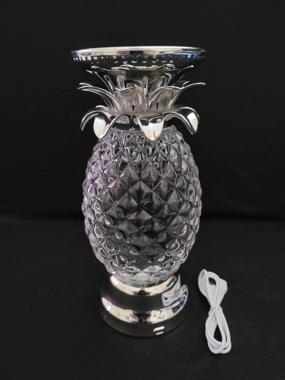 Light Up Candle Holder Silver or Gold 
