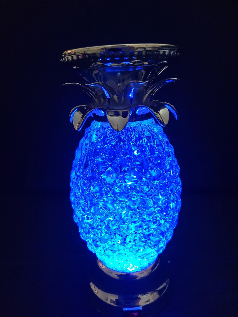 Light Up Candle Holder Silver or Gold 