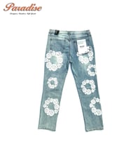 Image 2 of Reason Brand Flower Wreath Jean (Size 36)