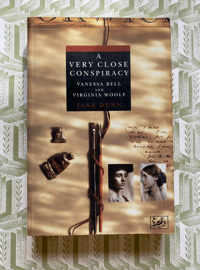 A very Close Conspiracy By Jane Dunn