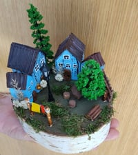 Image 1 of Houses: Yard