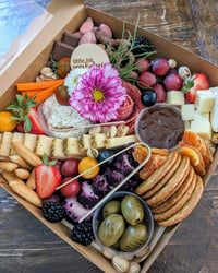 Image 1 of 9" Snackuterie Board