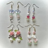 Image 1 of the secret world of arrietty earrings