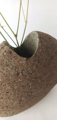 Image 2 of Interior vase for flowers 4
