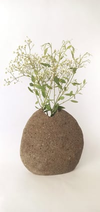Image 3 of Interior vase for flowers 4