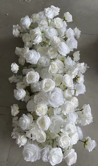 White 100 cm flower runner