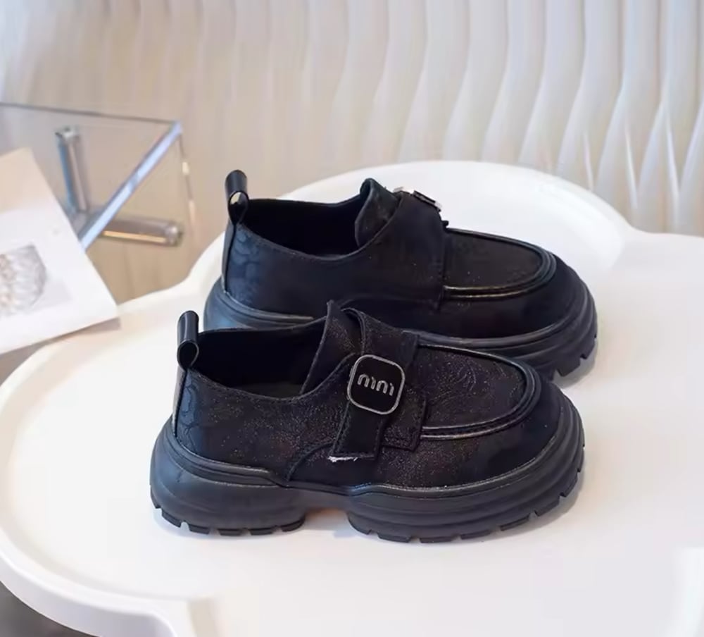 Image of Mia Loafers