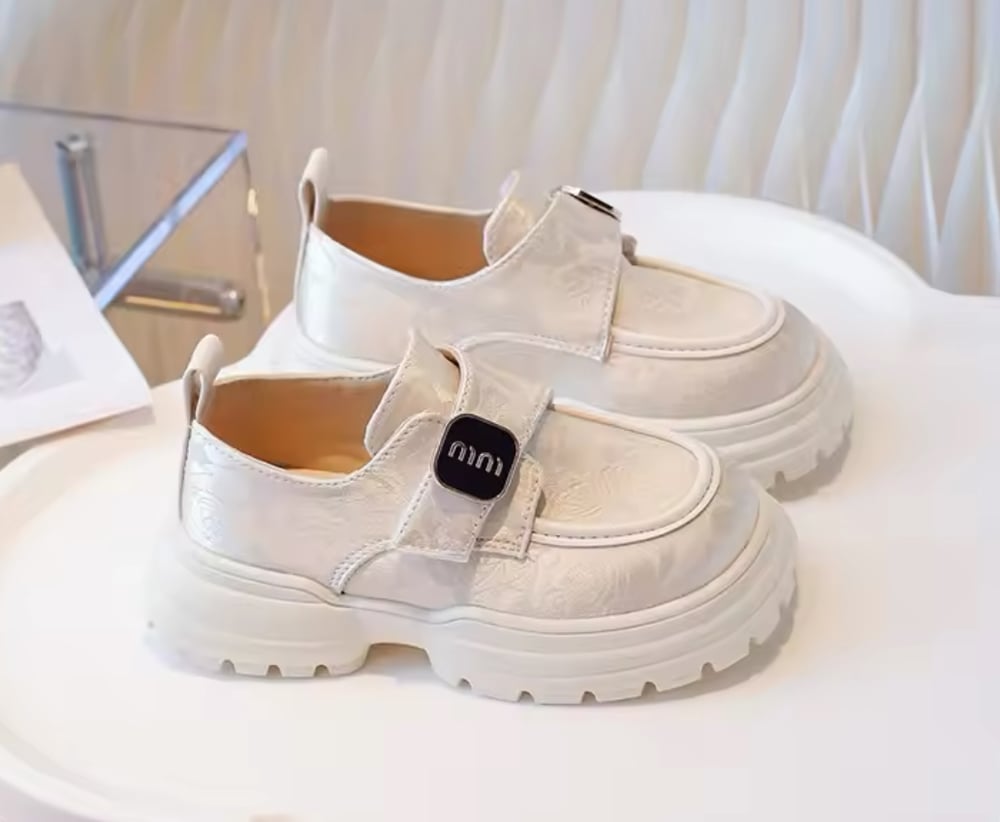 Image of Mia Loafers