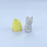 Image 5 of Banana gray and white Cat Ceramic Figurine 