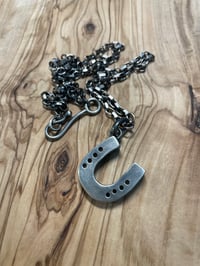 Image 2 of ‘ Small horseshoe ‘