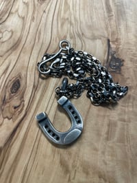 Image 3 of ‘ Small horseshoe ‘