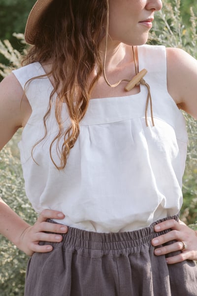 Image of BERTA Linen Tank Top