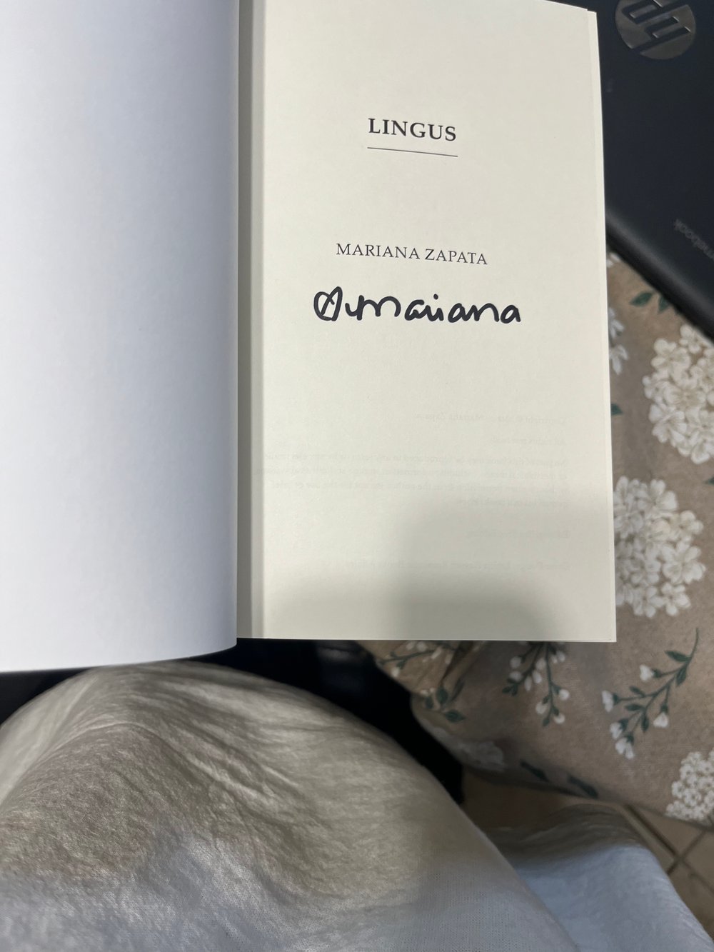 [IMPERFECT/DAMAGED] SIGNED Paperback "Lingus"