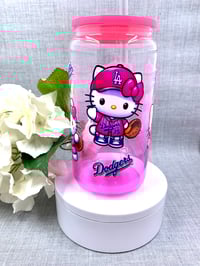 Image 3 of Dodgers x kitty 16 Oz ombre glass can 