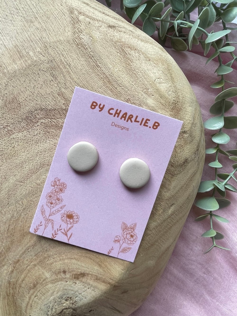 Image of Beige Round Studs