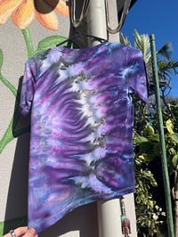 Image 2 of Psychedelic trails kids size 8 t-shirt 