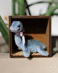 Image 1 of Pipe cleaner plesiosaur with wooden modular display