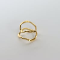 Image 2 of WIGGLE RING GOLD