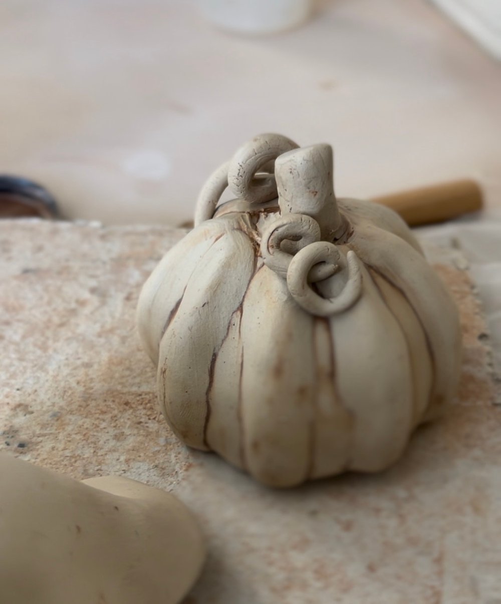 Image of Wet Wednesday: Pumpkins & Ghosts