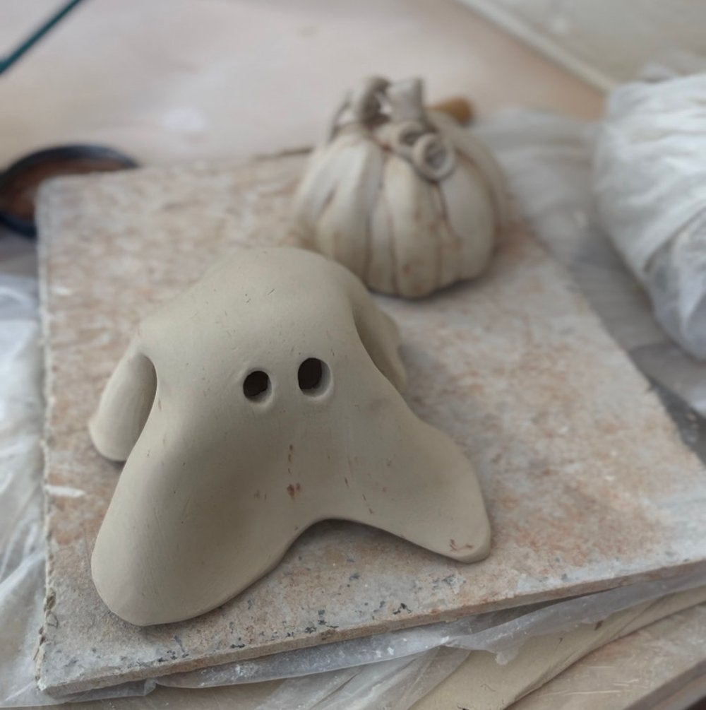 Image of Wet Wednesday: Pumpkins & Ghosts