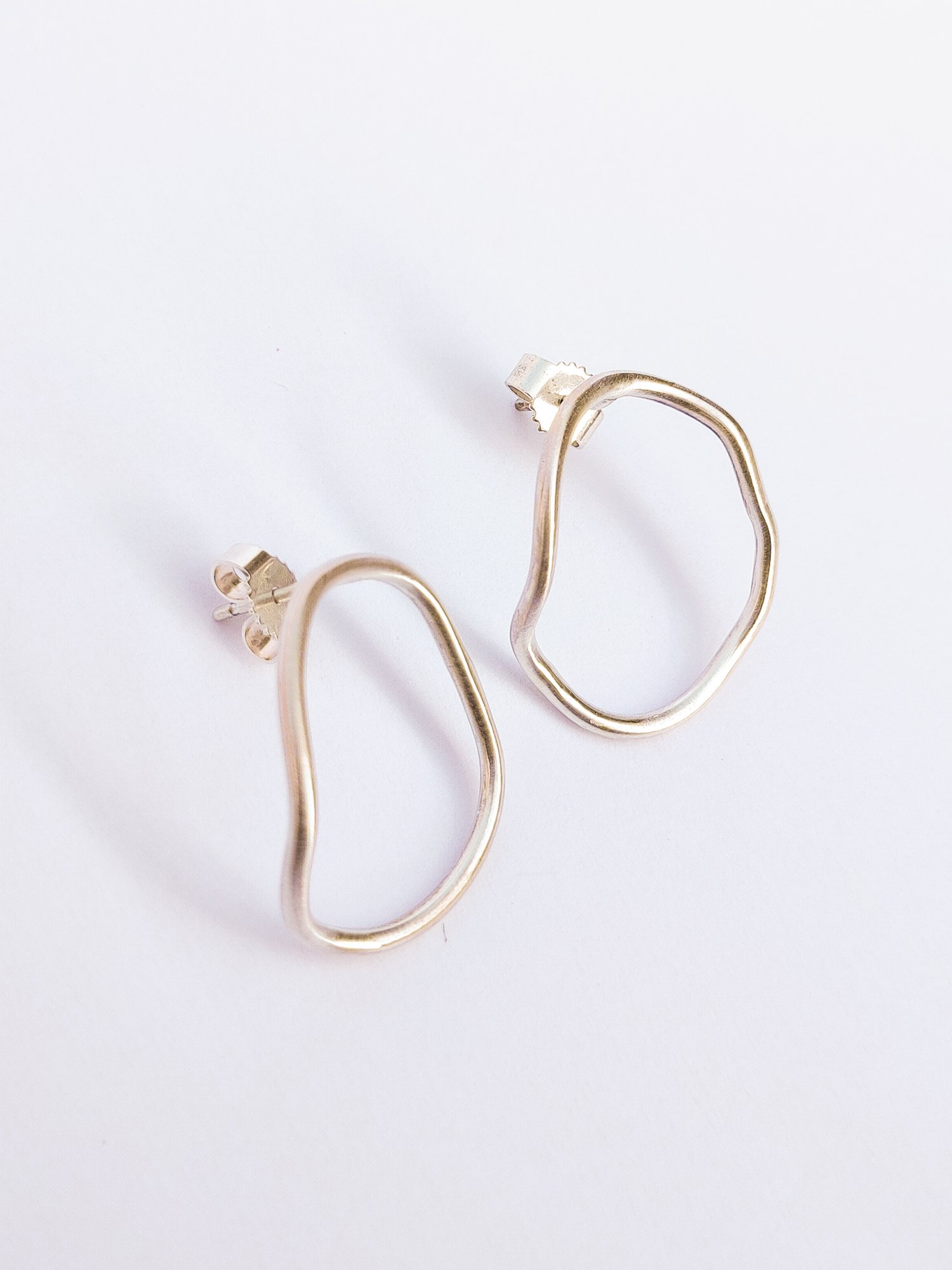 Image of Organic Shaped Sculpture Earrings Silver