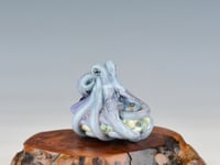 Image 5 of LG. Streaky Color-Shifting Lavender Blue Octopus - Flameworked Glass Sculpture Bead