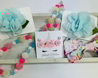 Image 5 of Garden Bow Accessory Set