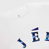 Image 2 of AJÉE T-SHIRT IN WHITE/BLUES