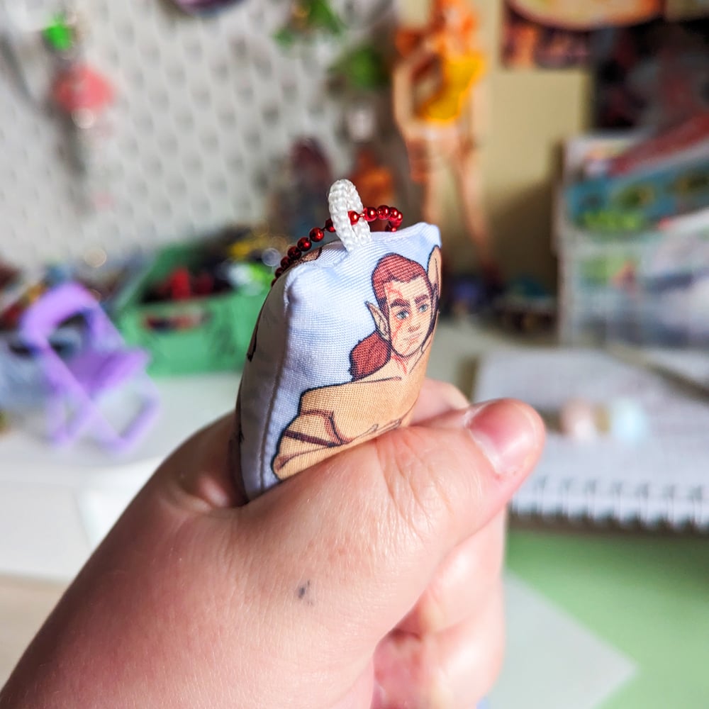 Image of BG3 - Halsin dakimakura keychain 