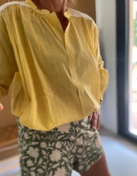 Image 3 of Blouse  TELMA Jaune fines rayures 