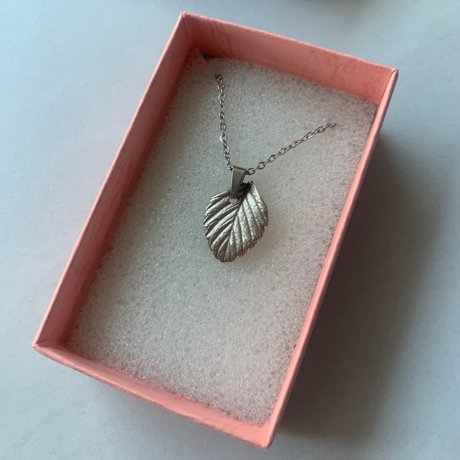 Image of Strawberry Fields - Leaf Pendant No 2