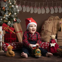 Image 1 of Cosy Christmas - Christmas Mini Session