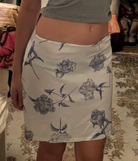 Image 7 of 90s lightweight floral skirt