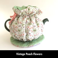 Image 1 of Traditional Round Tea Cozy - Vintage Peach Flowers