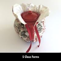 Image 3 of Traditional Round Tea Cozy - S Claus Farms