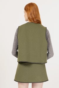 Image 5 of GILET CINDY QUILT MILITARE