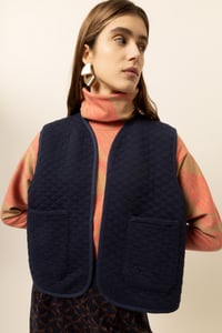 Image 1 of GILET CINDY QUILT BLU