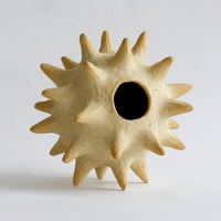 Image 2 of Vase "boule" sable