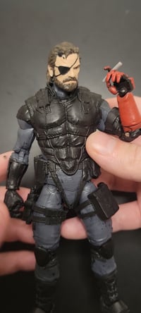 Image 3 of VENOM SNAKE KIT. 