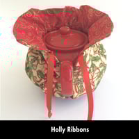 Image 3 of Traditional Round Tea Cozy - Holly Ribbons