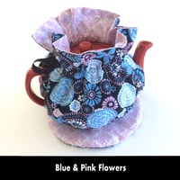 Image 2 of Traditional Round Tea Cozy - Blue & Pink Bold Flowers