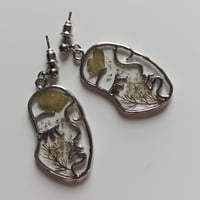 Image 2 of Pendientes caritas ✨