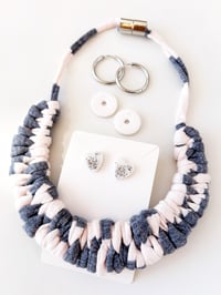 Image 4 of Collar  Summer Trap