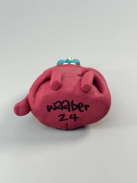 Image 8 of Red thing under a blue thing