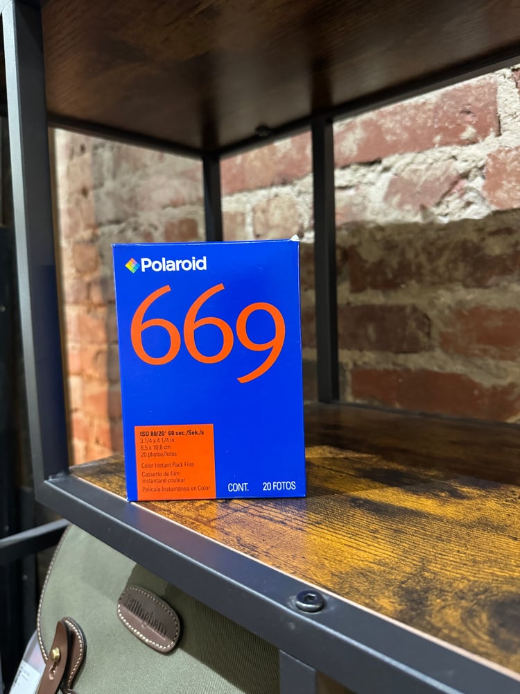 Image of Polaroid 669