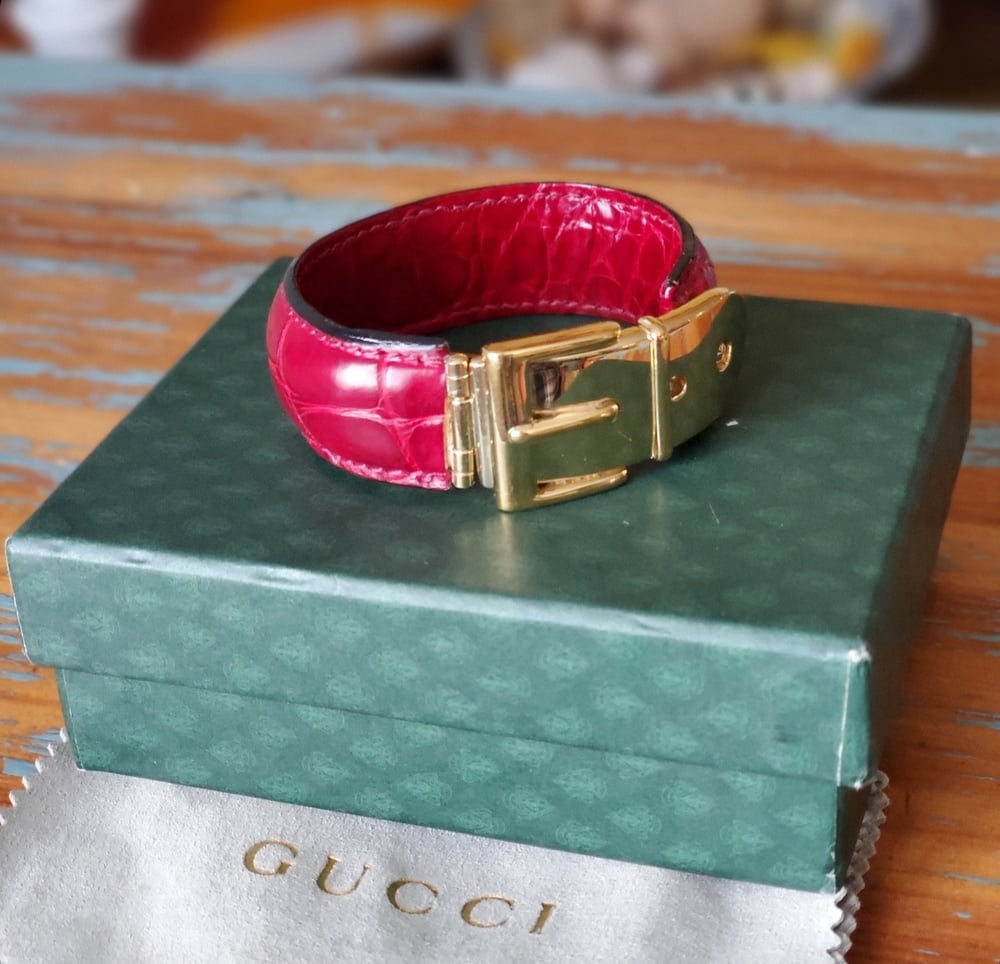 Image of Vtg Gucci Croc Embossed Bangle